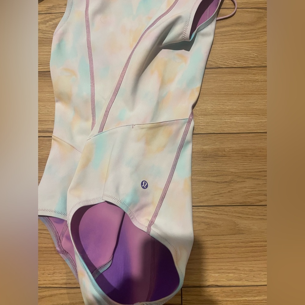 Lululemon Paddle swim suit Colorful Tie-Dye Sleeveless small bathing suit pocket - Picture 3 of 8